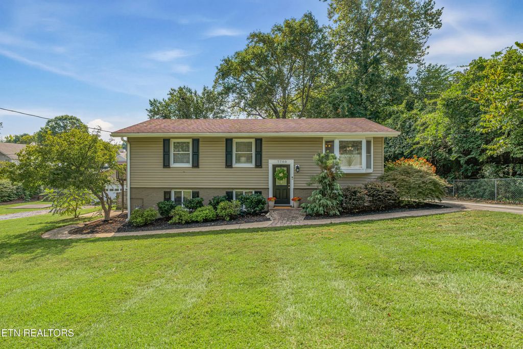 7700 Nubbin Ridge Rd, Knoxville
