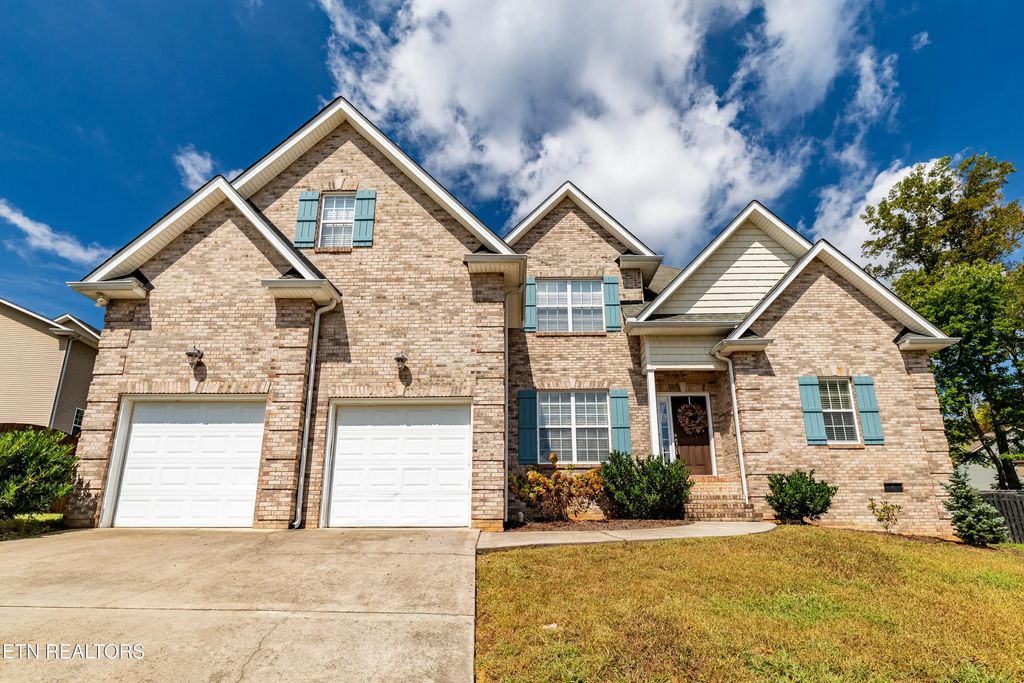 7907 Corbin Lane, Knoxville