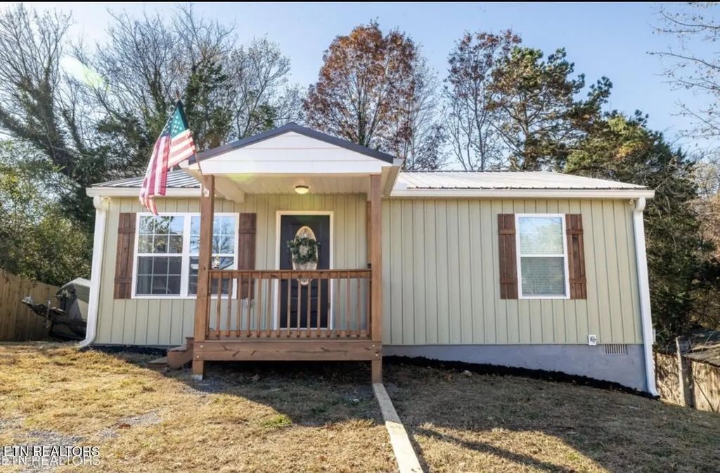 410 Blair St, Loudon