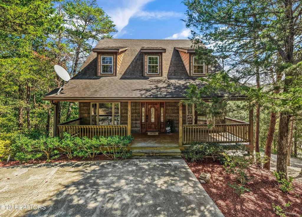 2004 Kerr Rd, Sevierville