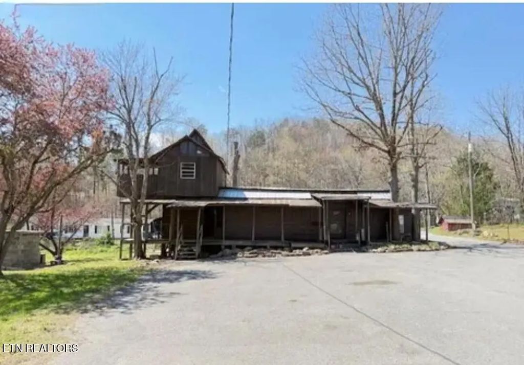 1941 Bluff Mountain Rd, Sevierville