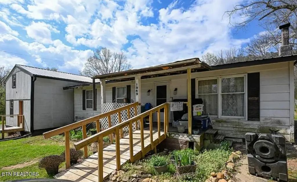 1949 Bluff Mountain Rd, Sevierville