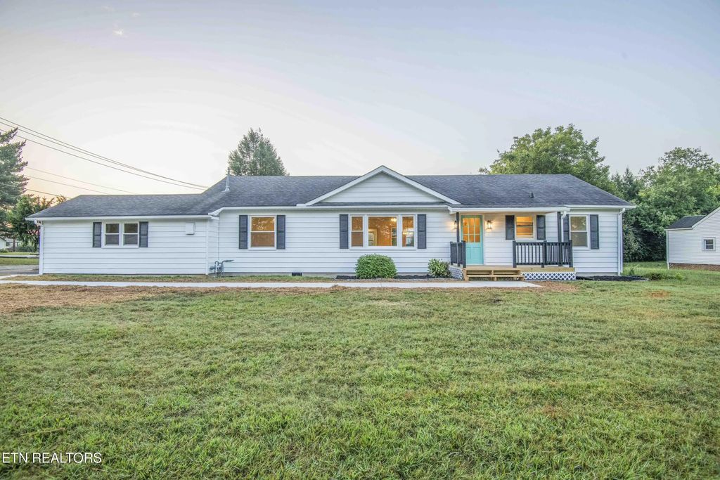 1618 Old Niles Ferry Rd, Maryville