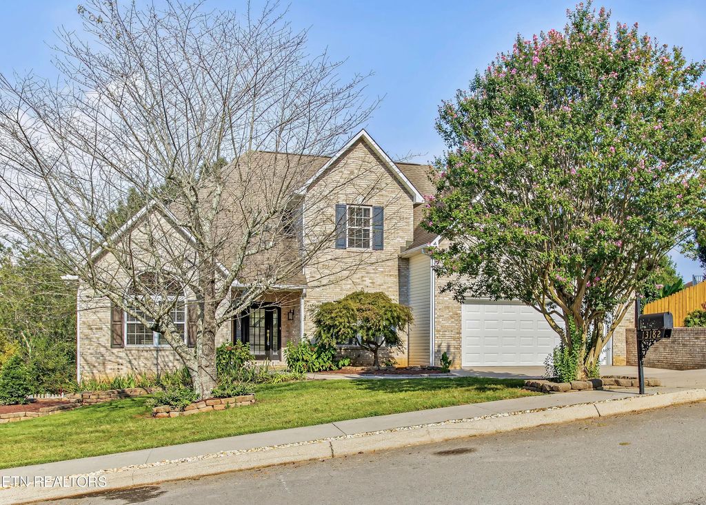 13182 Clear Ridge Rd, Knoxville