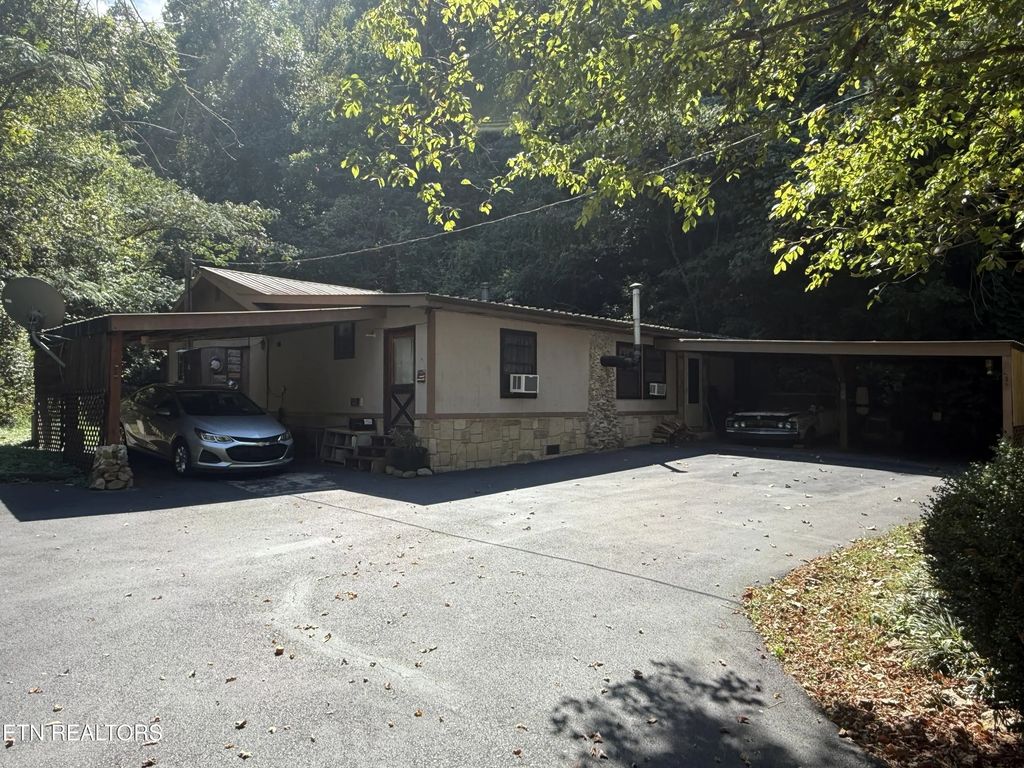 1069 Bryan View Rd, Sevierville