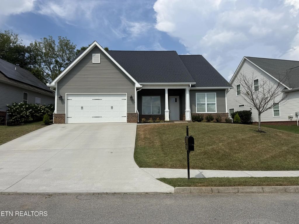 2555 Kings Mountain Lane Lane, Knoxville