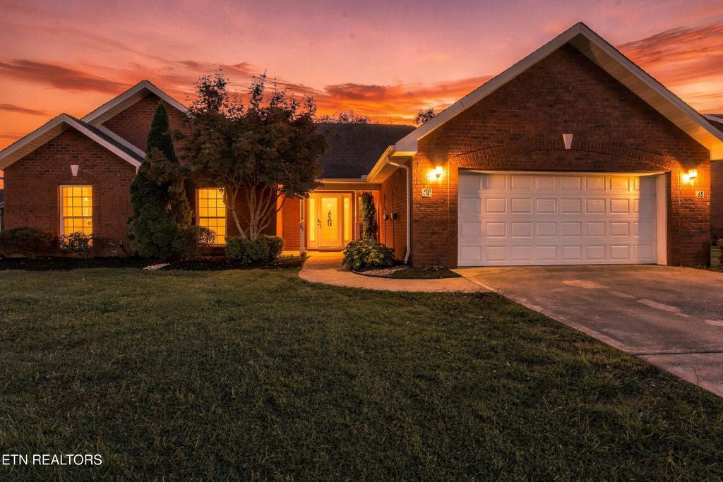 160 Edinburgh Drive, Lenoir City