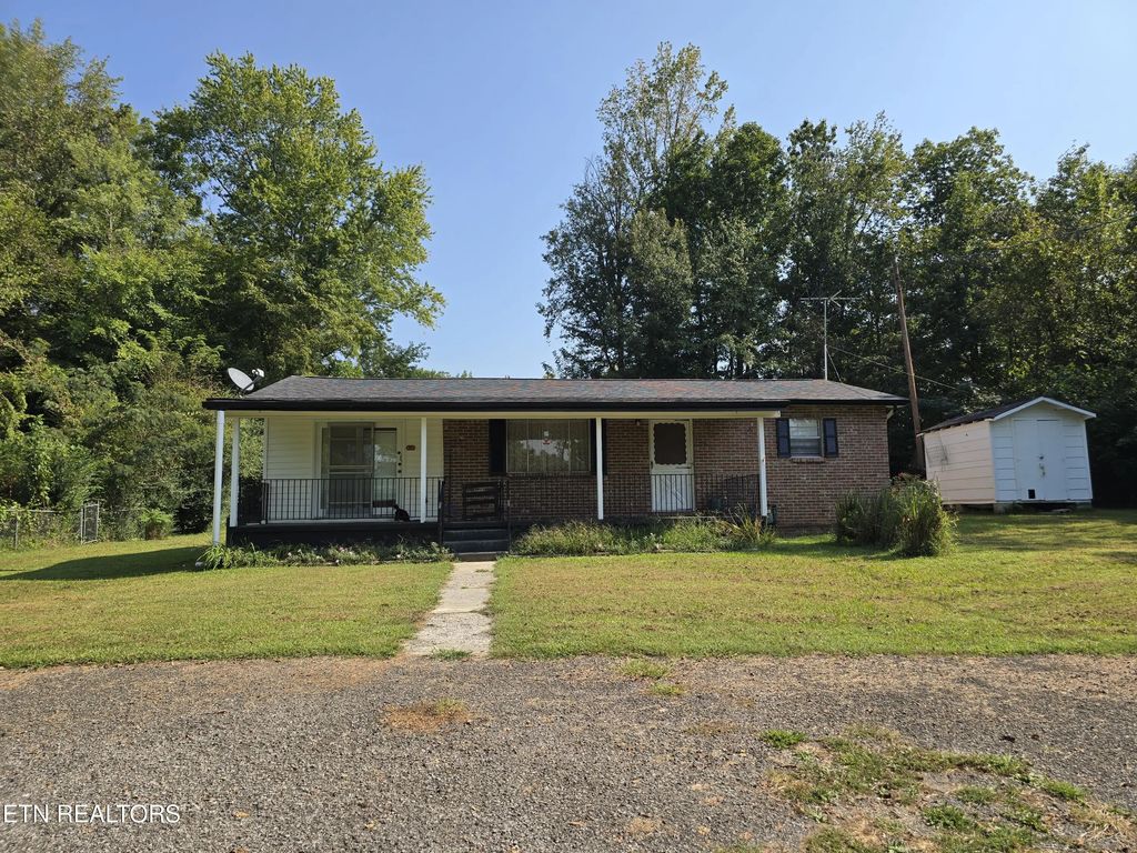 312 N Eighth St, LaFollette