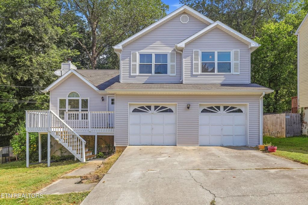 1304 Woodridge Drive, Knoxville