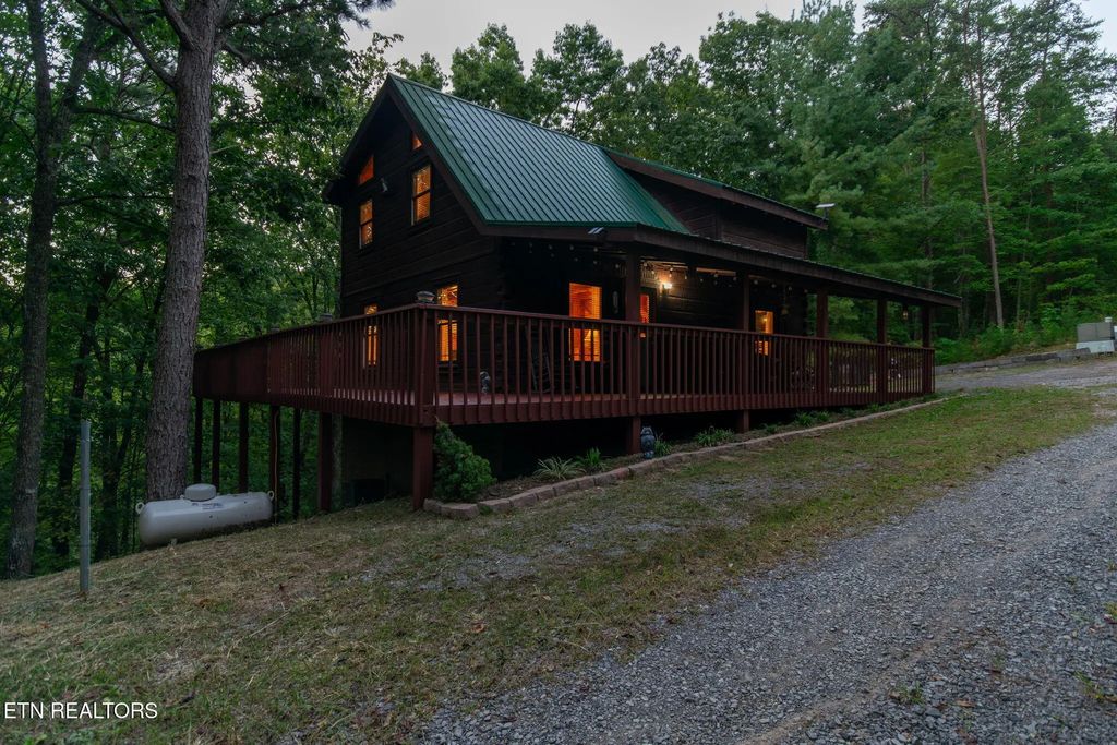 4224 Chamberlain Lane, Sevierville