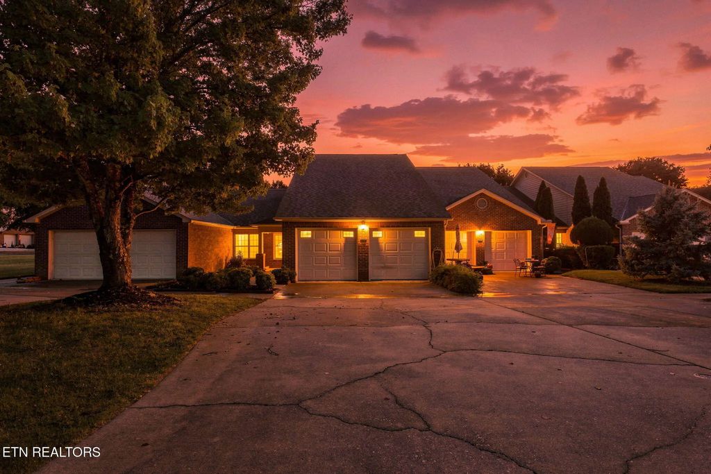 630 Sunrise Circle, Sevierville