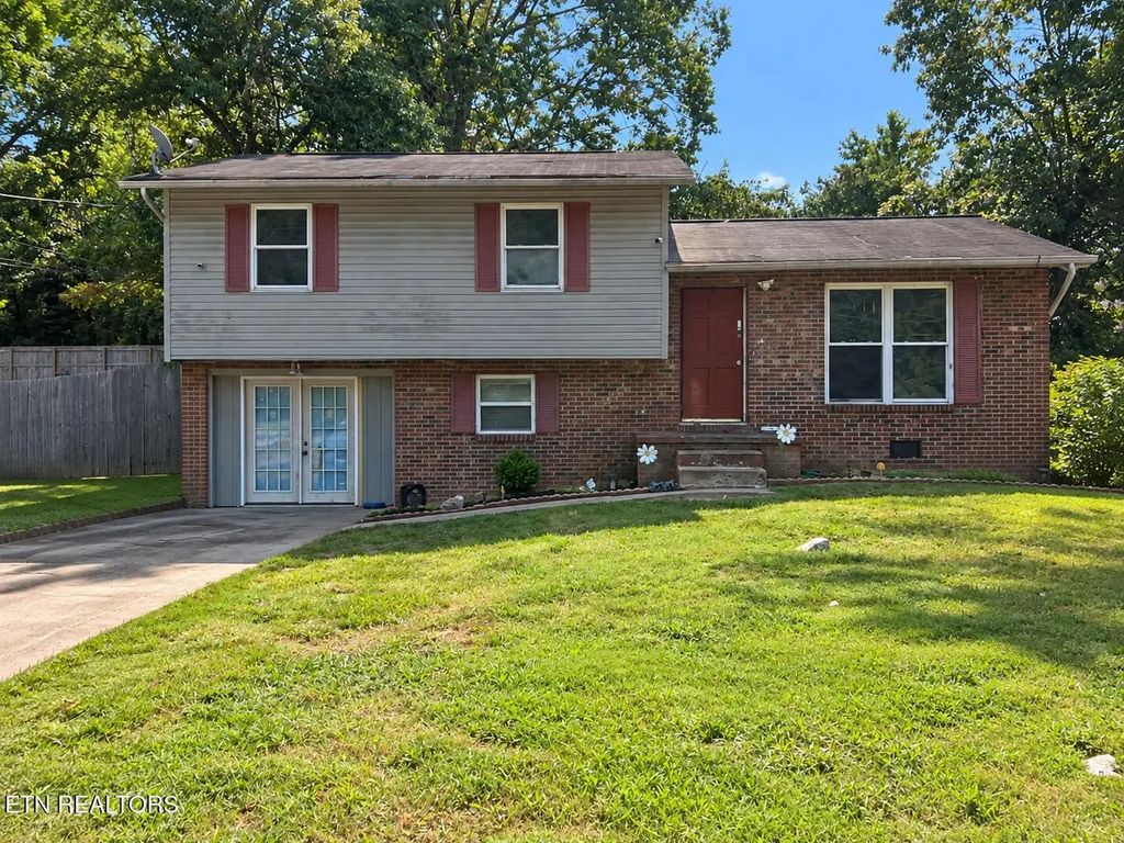 2812 Boyds Bridge Pike, Knoxville