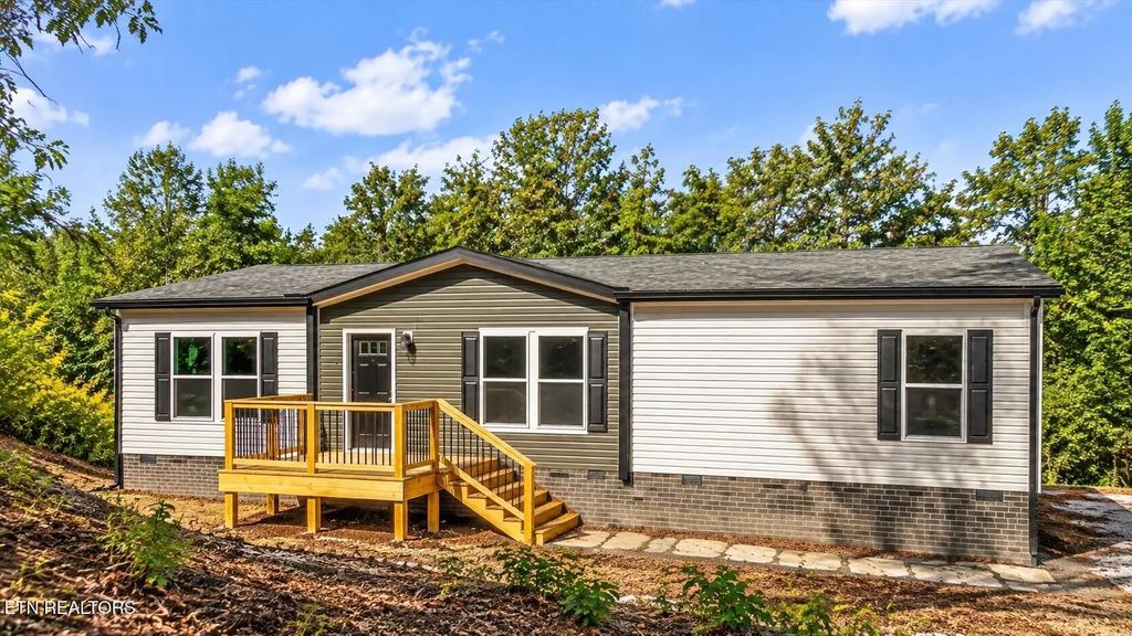 3827 Demory Rd, LaFollette