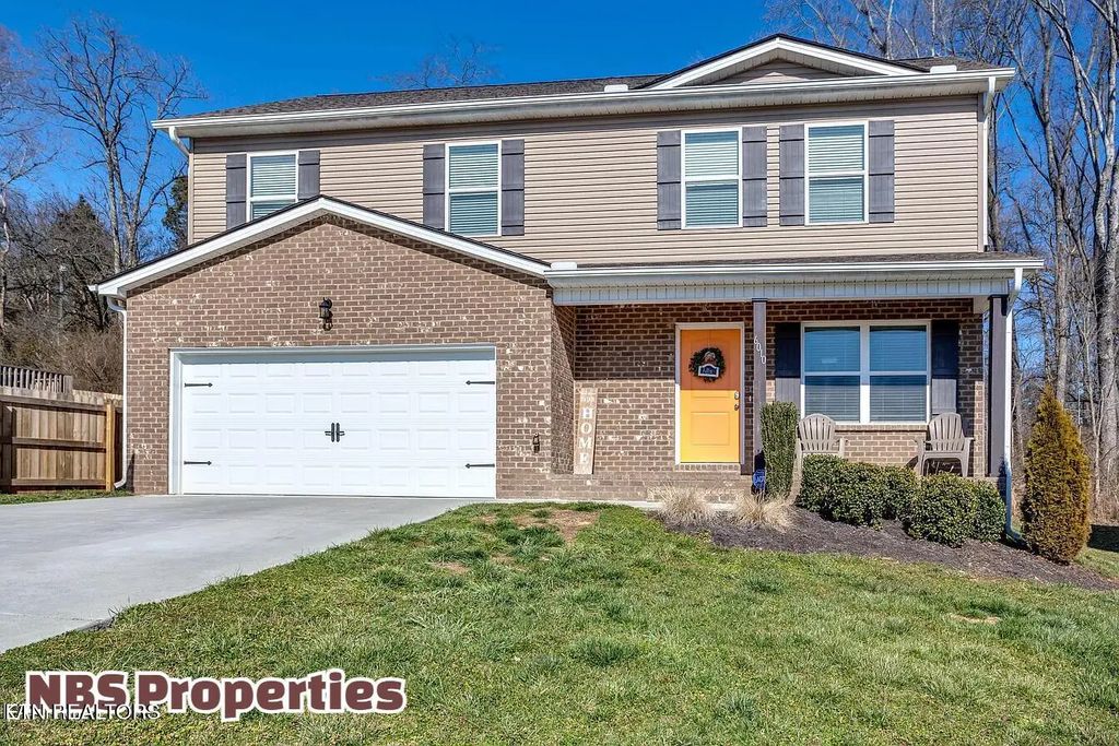 6010 Freebird Lane, Knoxville