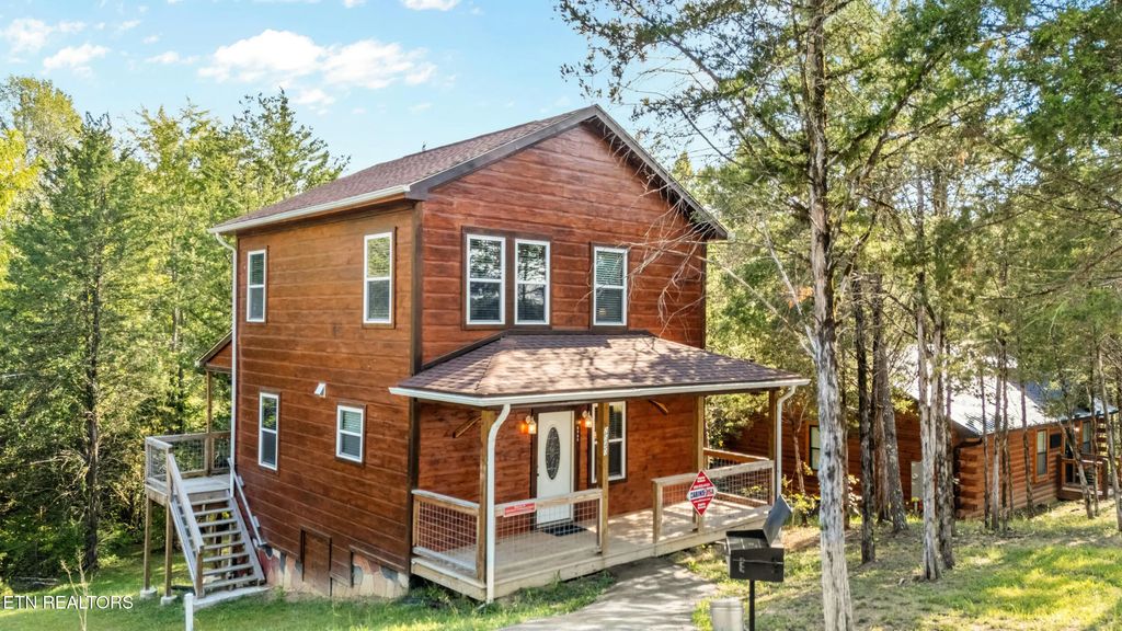 2540 White Timberlake Drive, Sevierville