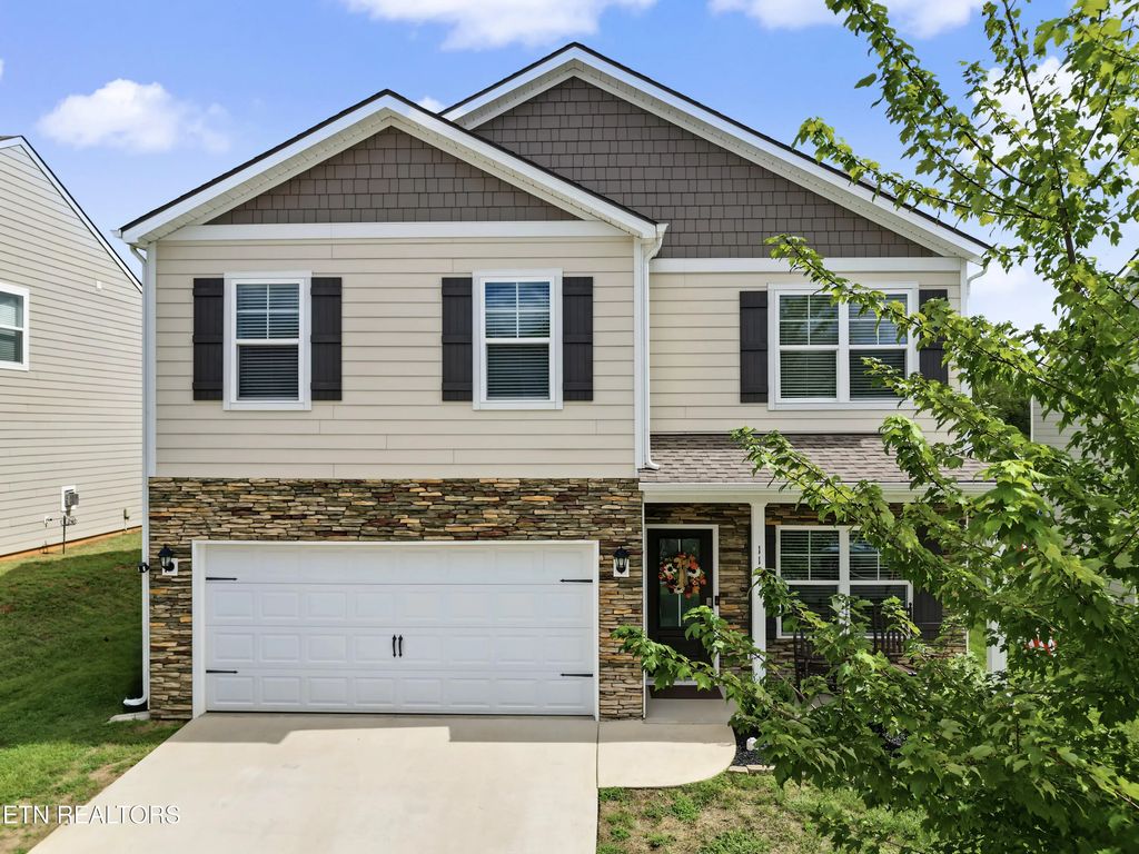 1121 Mill Creek Drive, Loudon