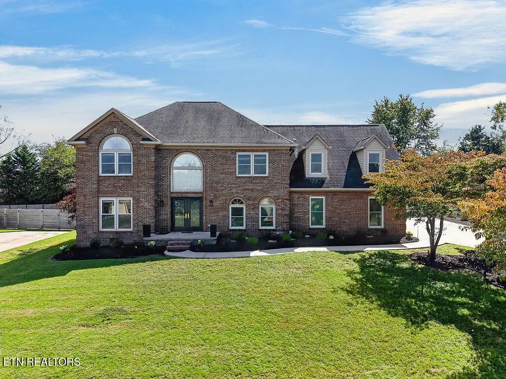 12736 Broken Saddle Rd, Knoxville