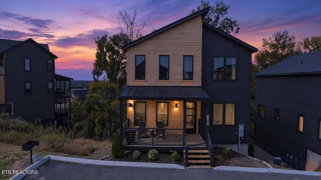 1301 Reedmont Way, Sevierville