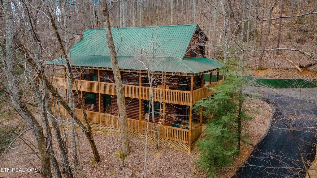 3050 Headrick Drive, Sevierville