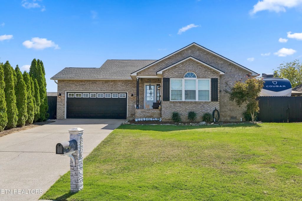 2418 Tamjo Drive, Maryville