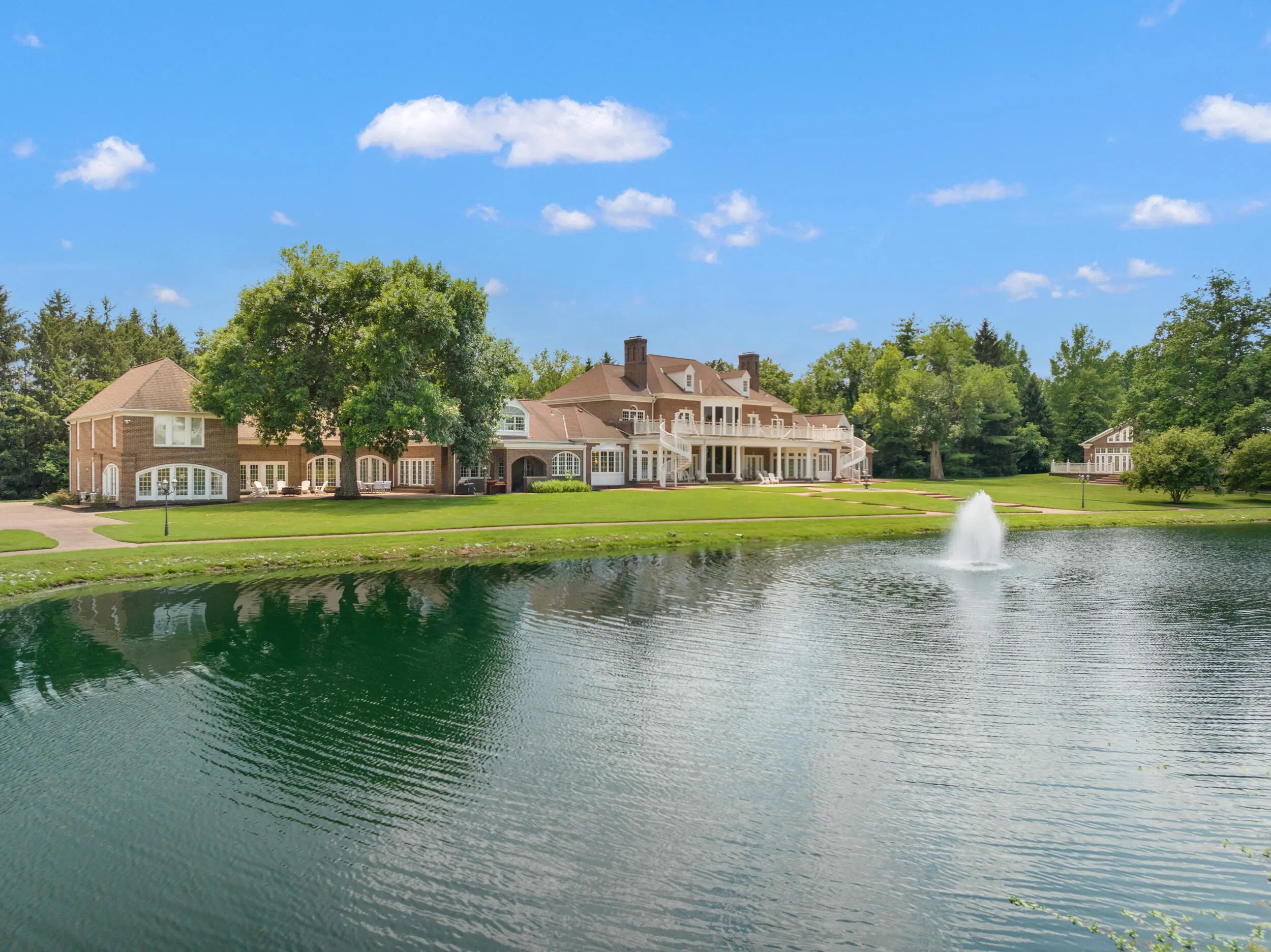 Photo of Listing #25014715