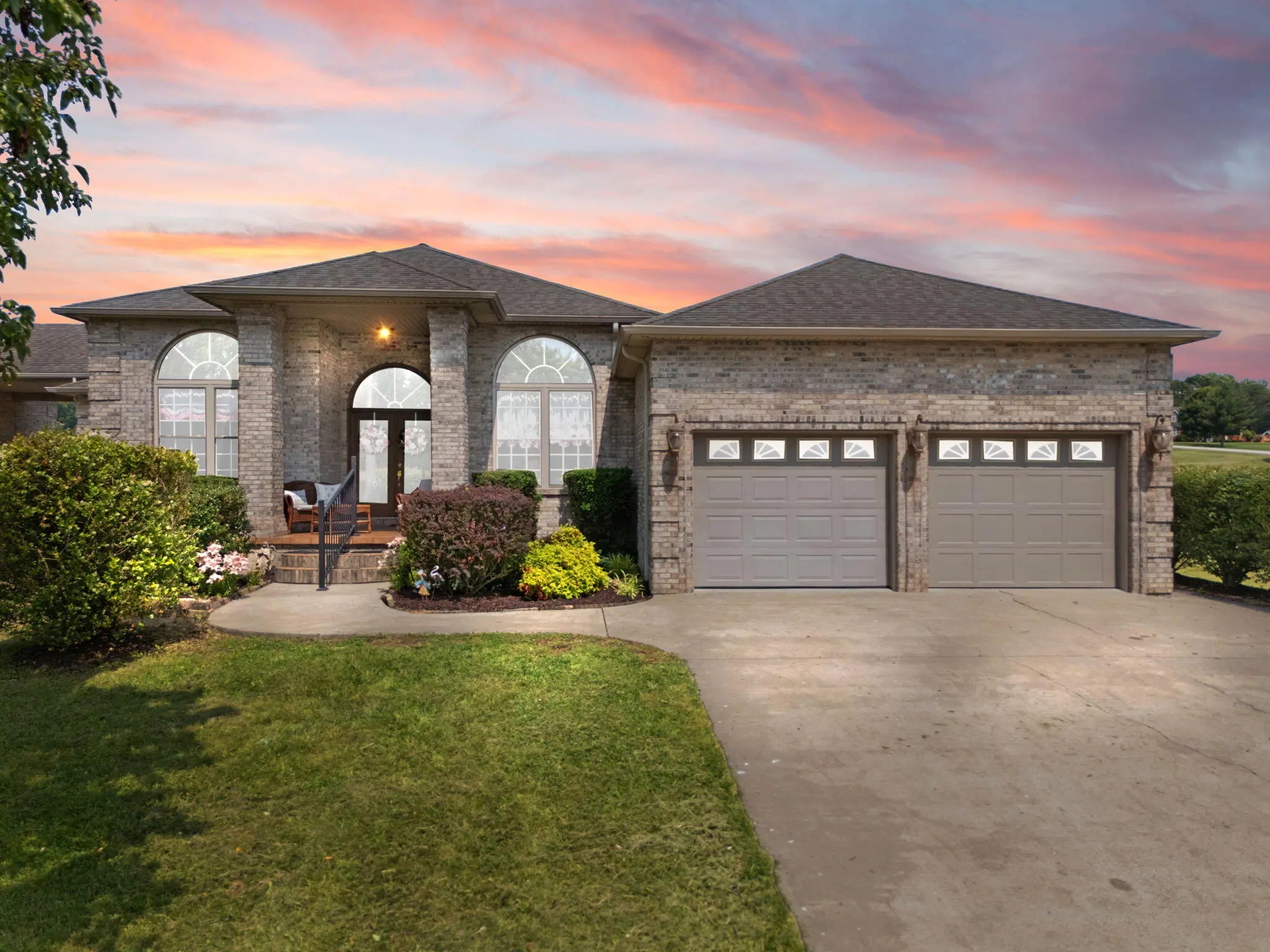 Photo of Listing #25012142