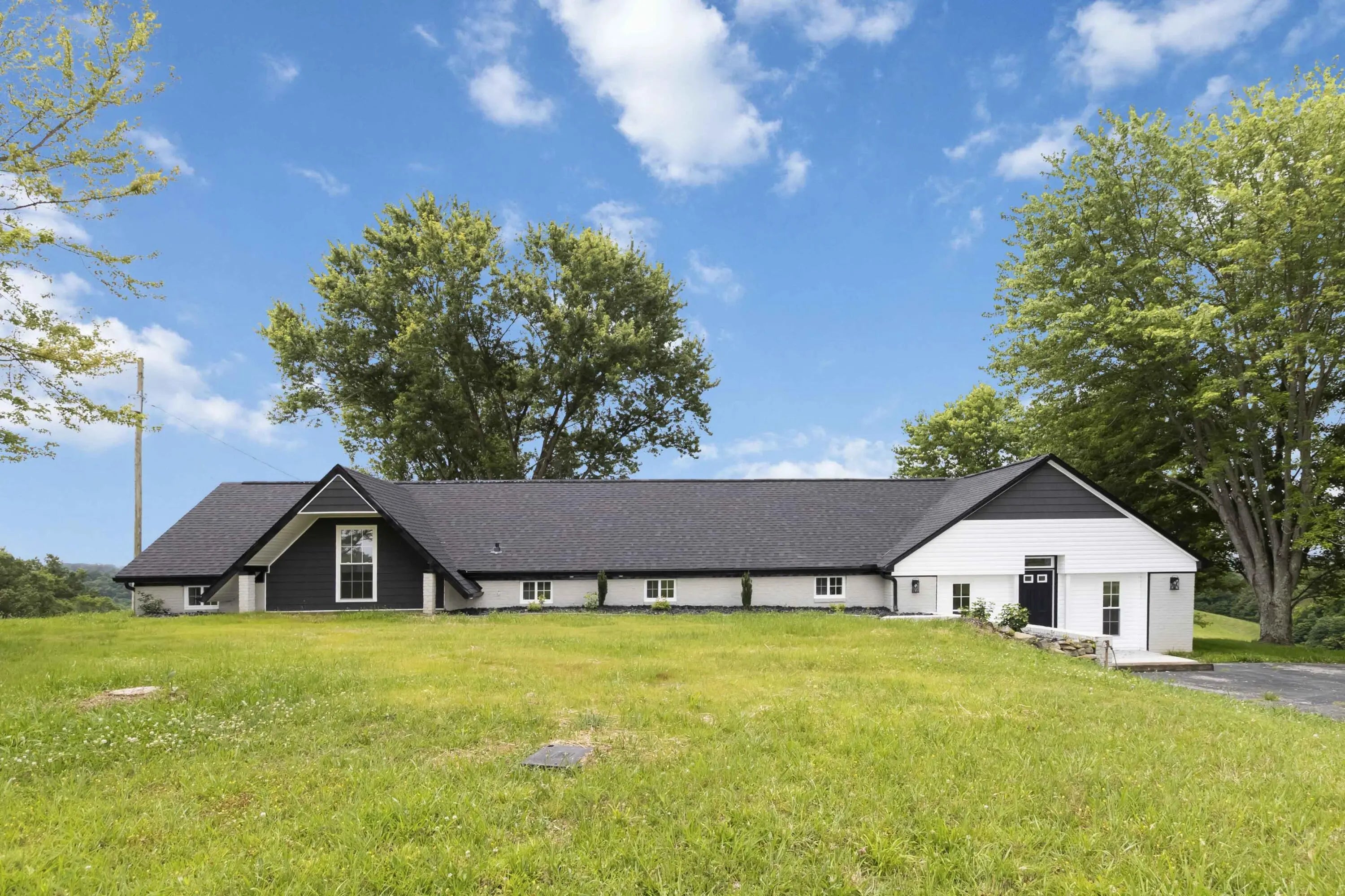 Photo of Listing #25014055