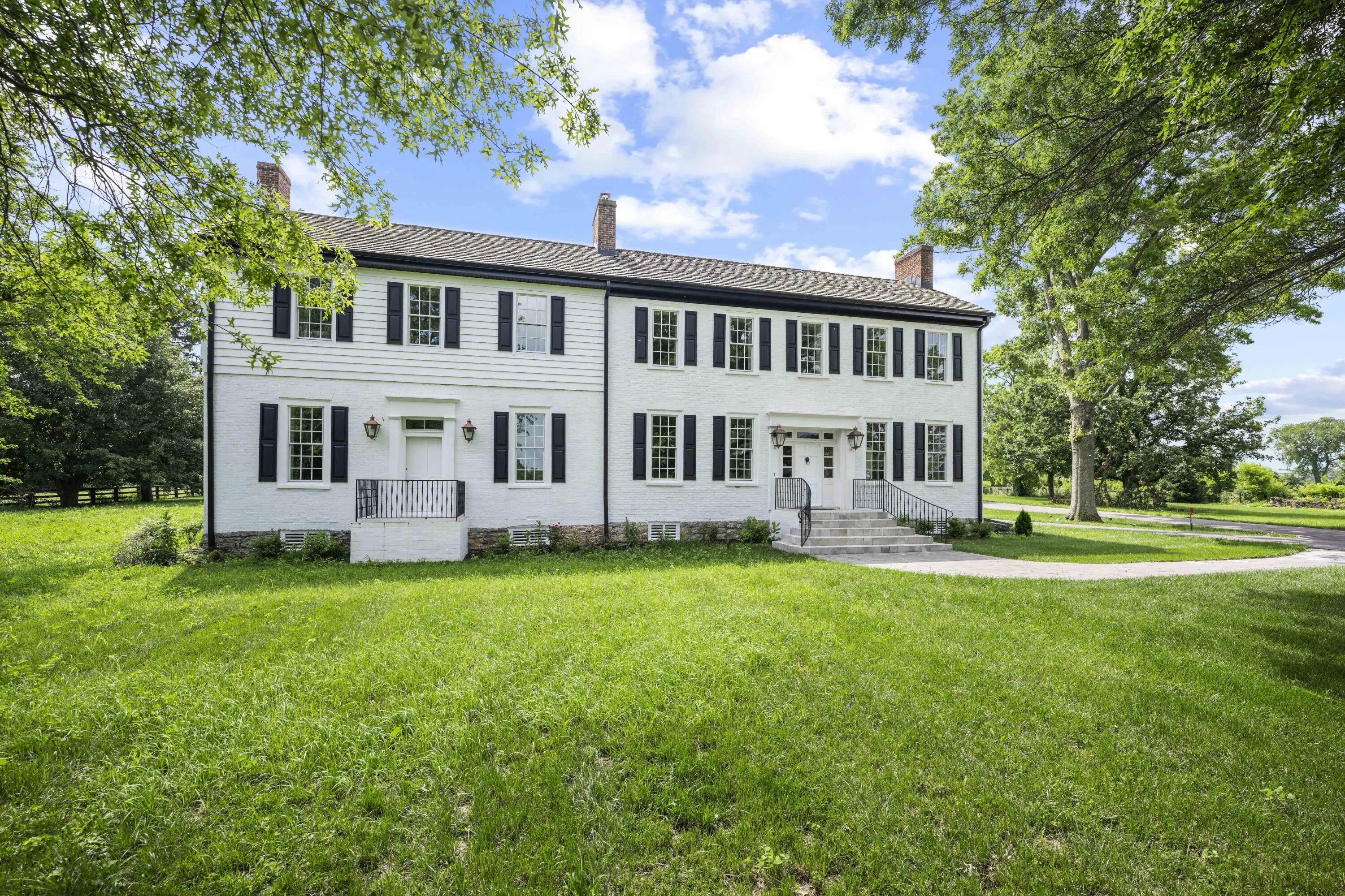 Photo of Listing #25013036