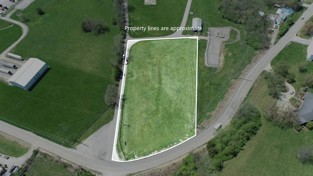 1024 A New Lair Road, Cynthiana