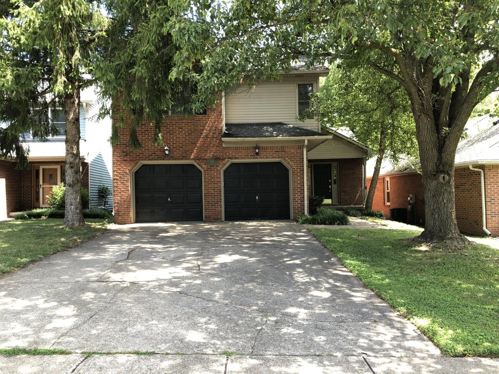 2129 Ft. Harrods Drive Drive, Lexington