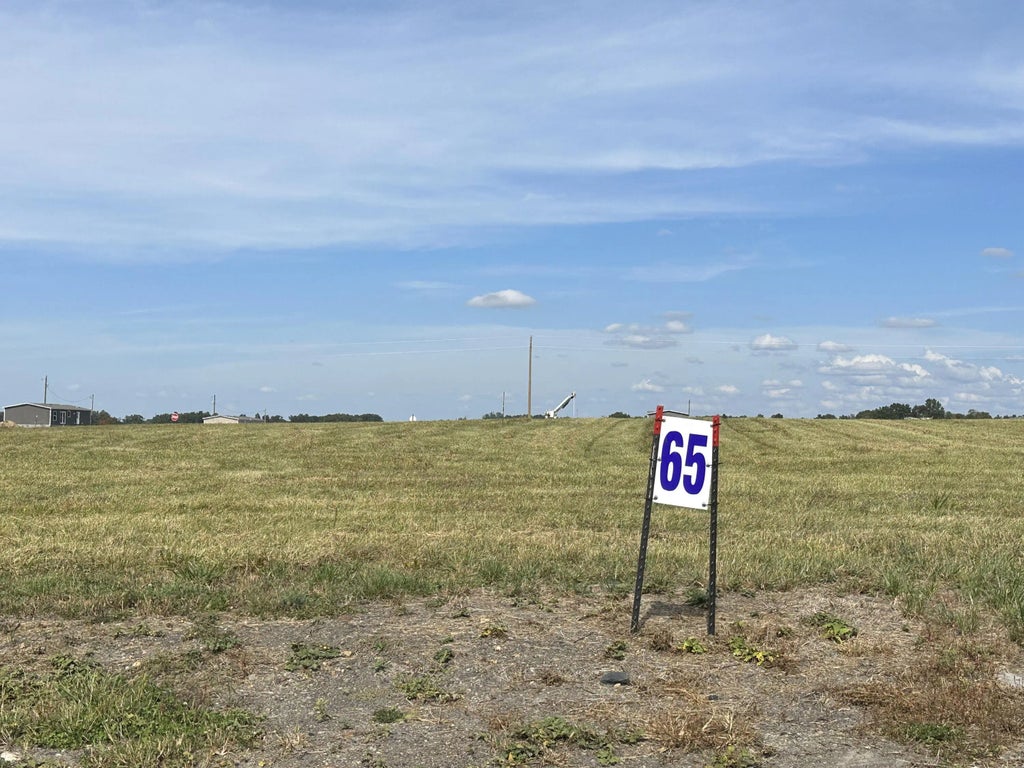 65 Dove Lane, East Bernstadt