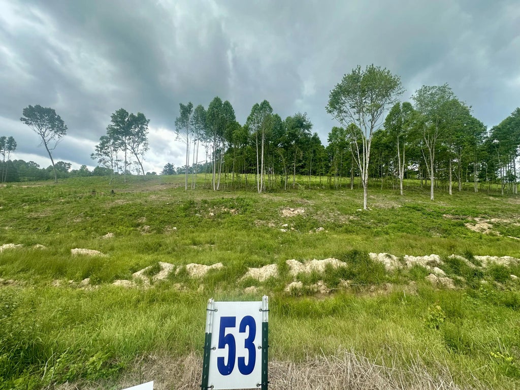 53 Malibu Drive, Corbin