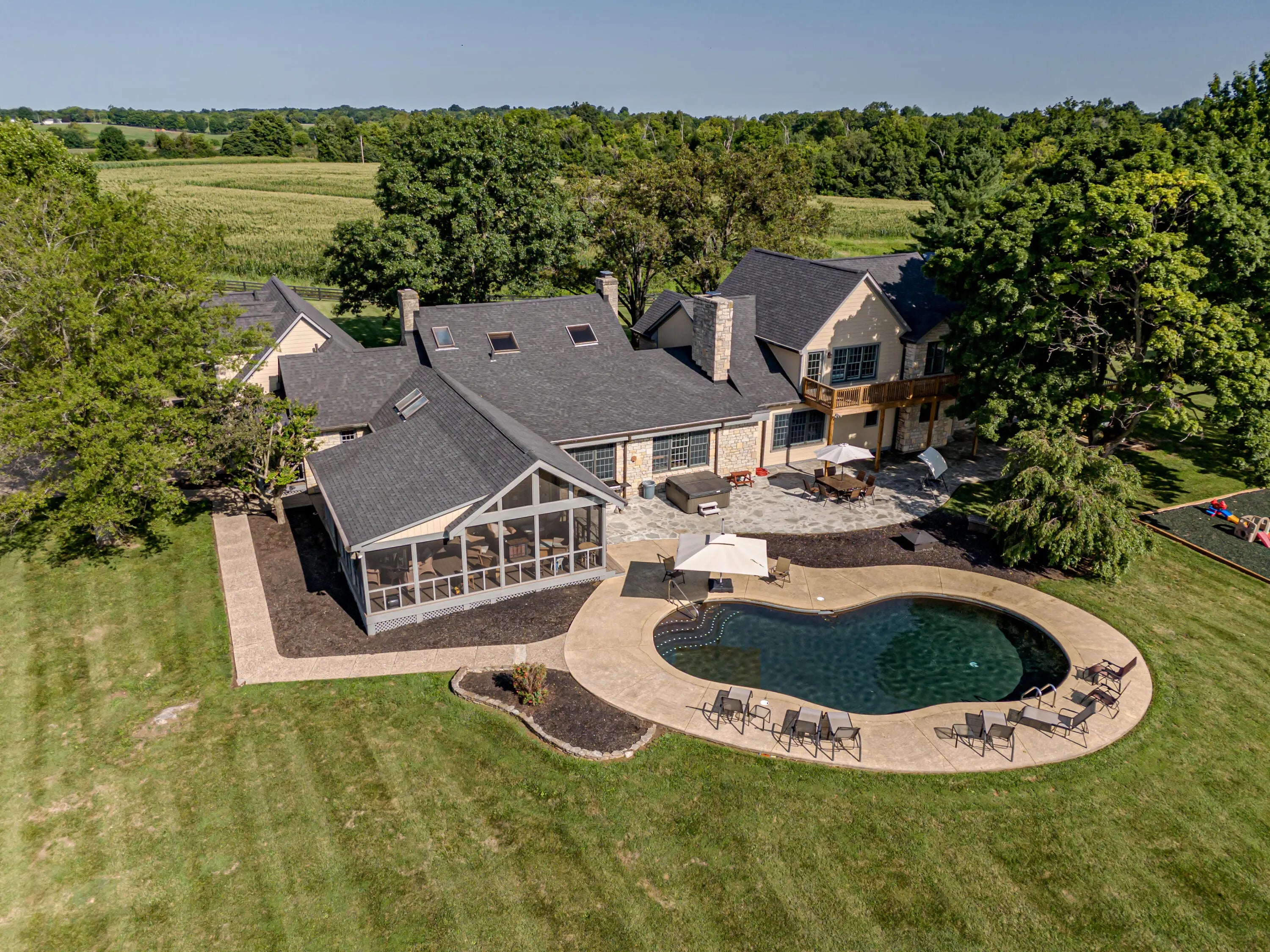 Photo of Listing #25010545