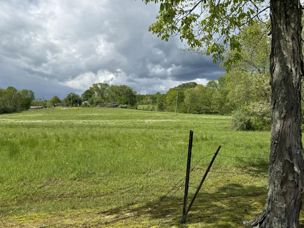 7325 Flemingsburg Road, Morehead