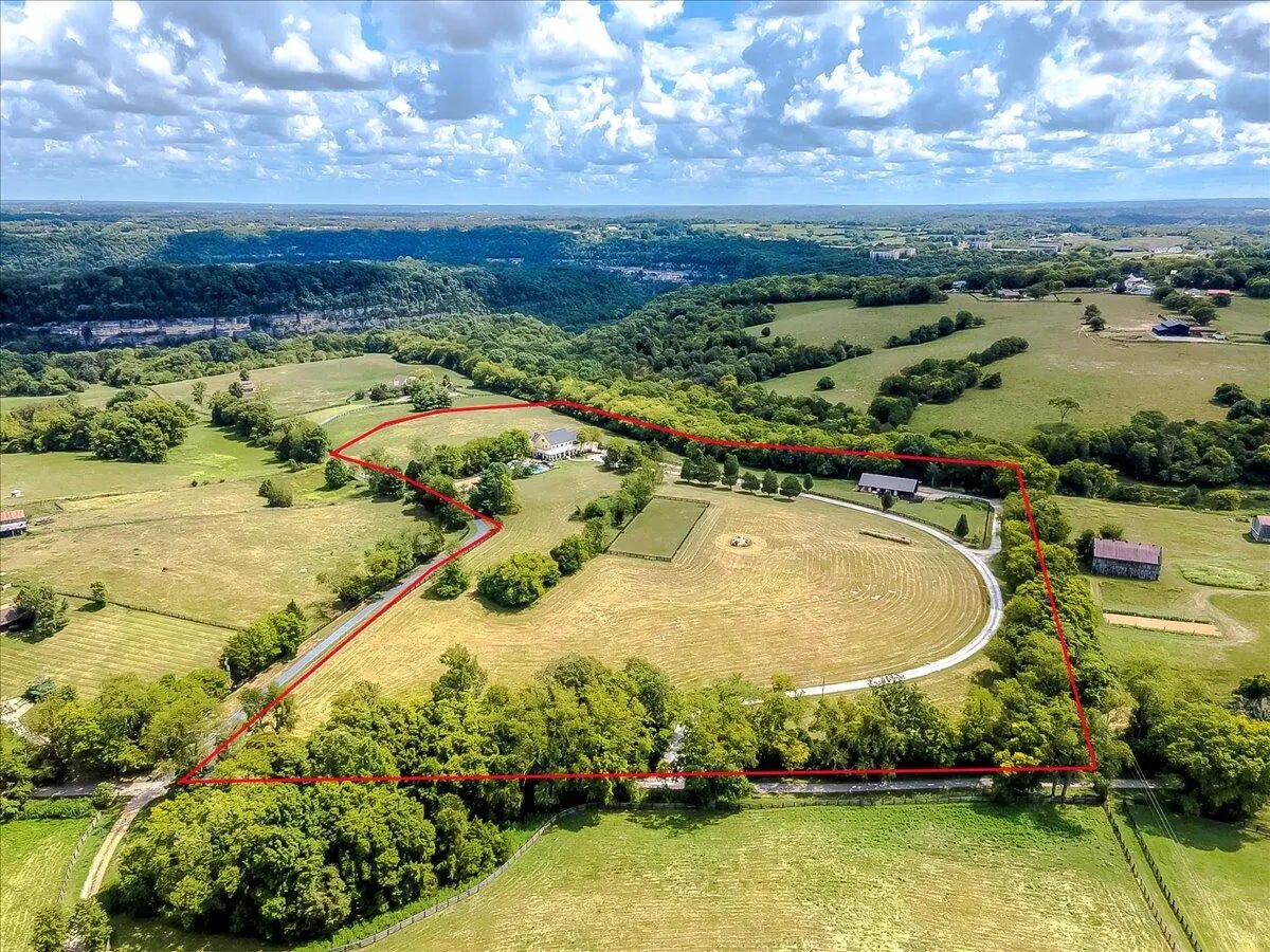 Photo of Listing #25017944