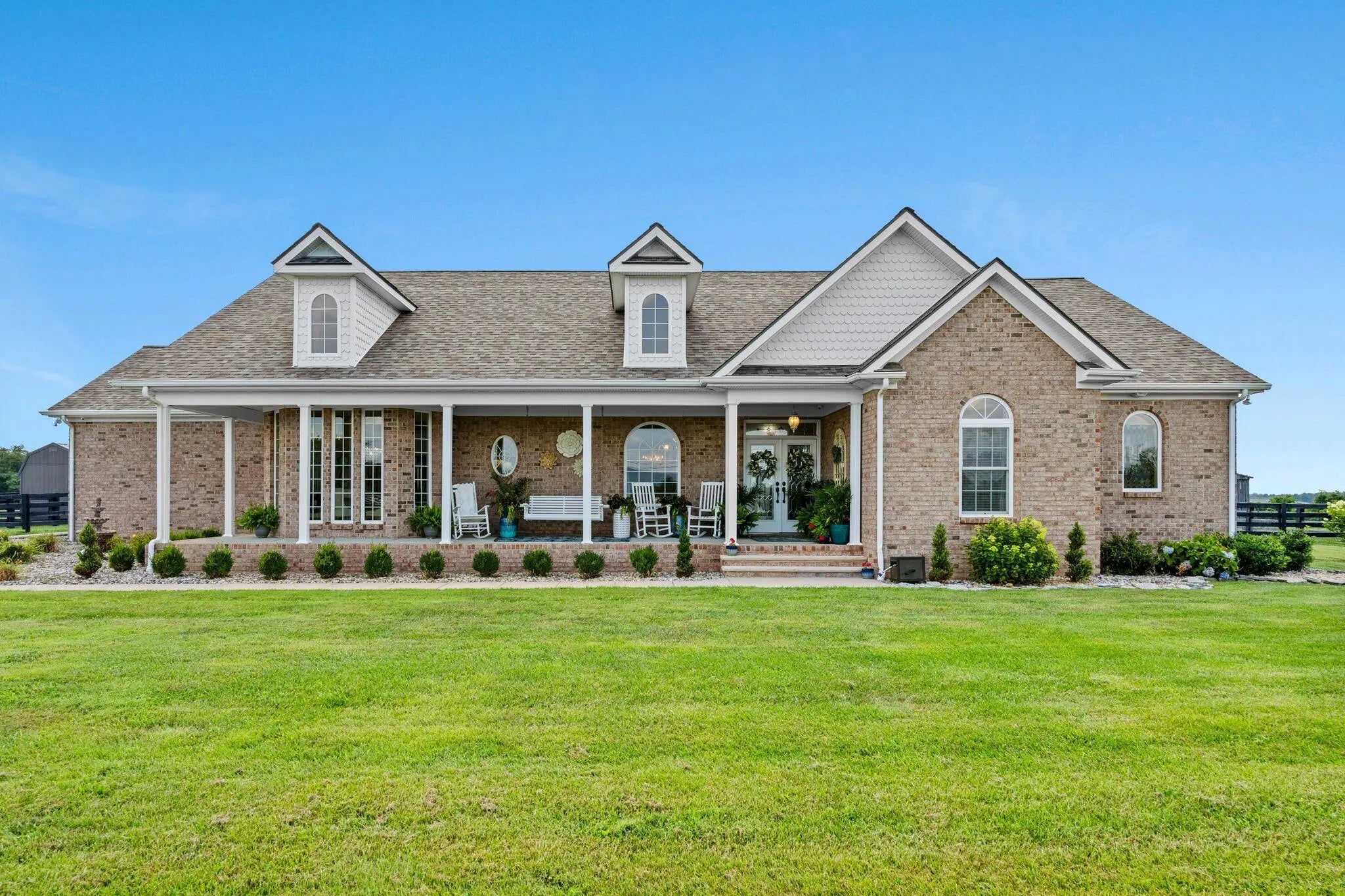 Photo of Listing #25016842