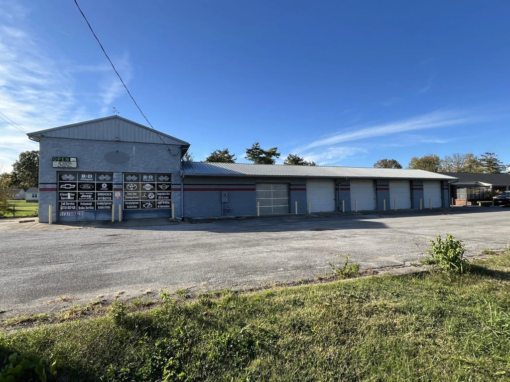 1620 Shakertown Rd Road, Danville