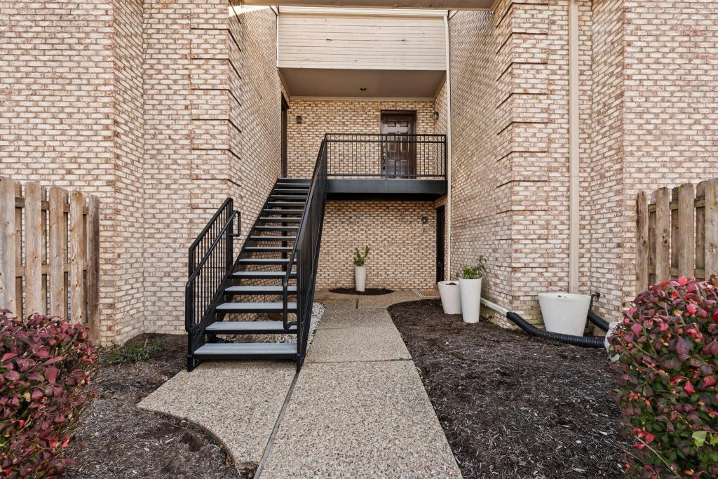 1117 Turkey Foot Road 2, Lexington