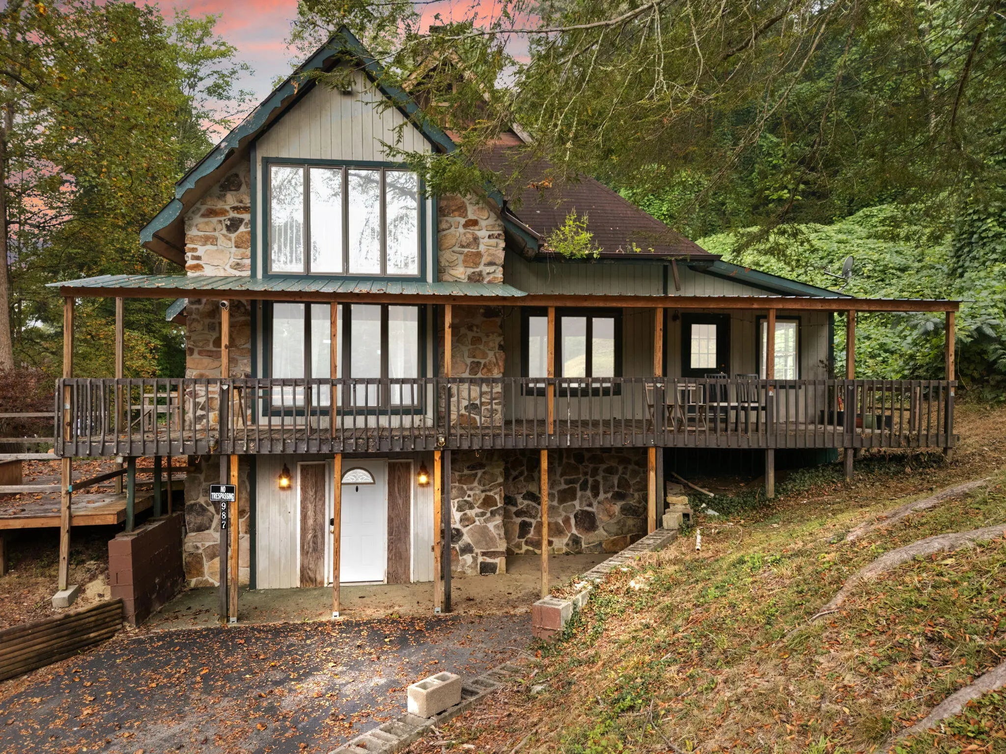 Photo of Listing #25502343