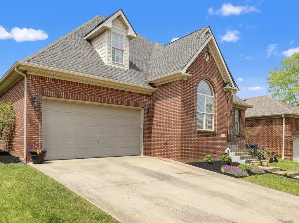 973 Village Green  Avenue, Lexington