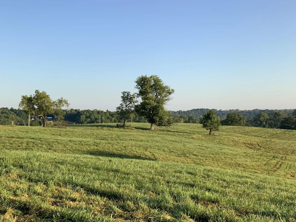 2041 Mill Creek Pike, Lawrenceburg