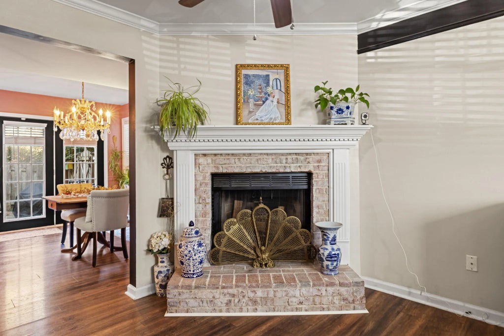 1211 Ashford Lane, Lexington