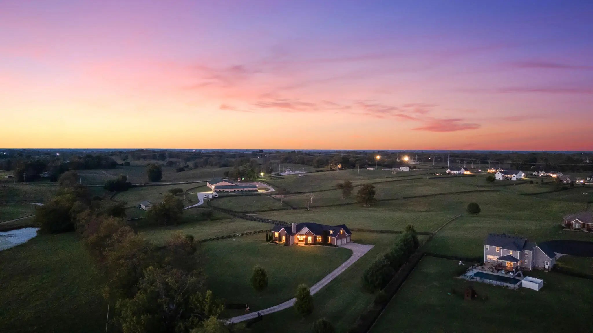 Photo of Listing #25503200