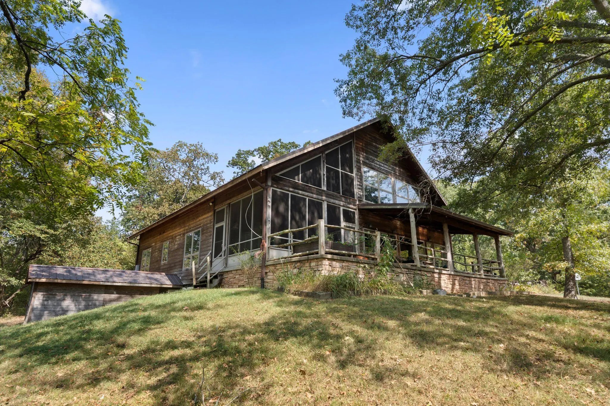 Photo of Listing #25503210