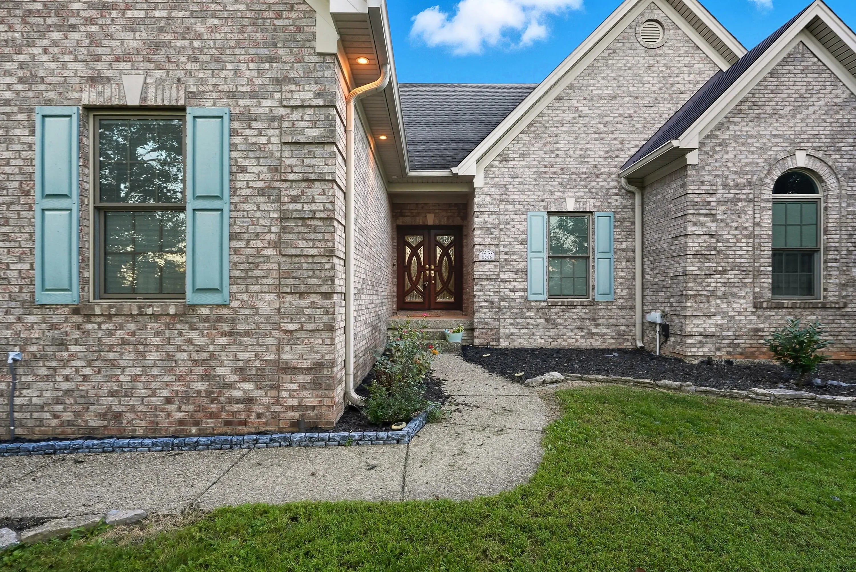 Photo of Listing #25504083