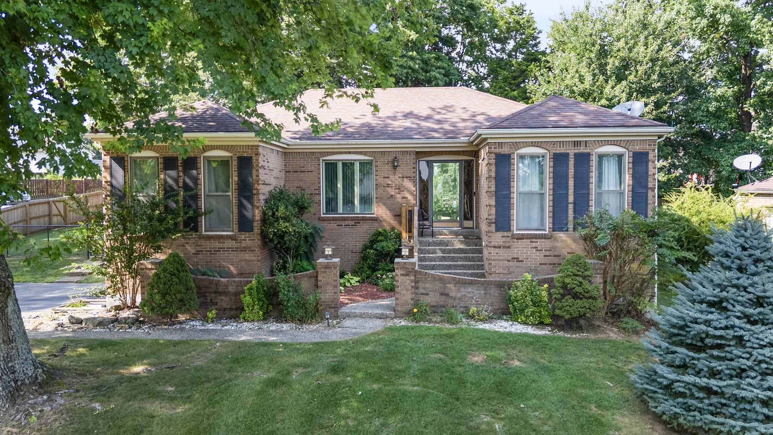 Photo of Listing #25504774