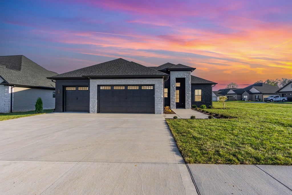 129 Peoples Meadow, Nicholasville