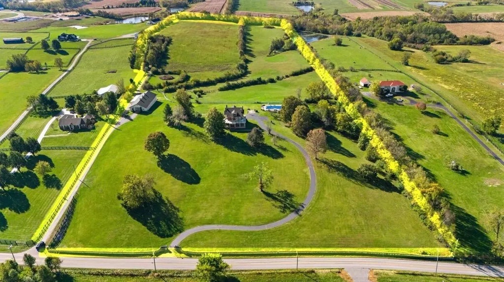 3166  Colby Road, Winchester