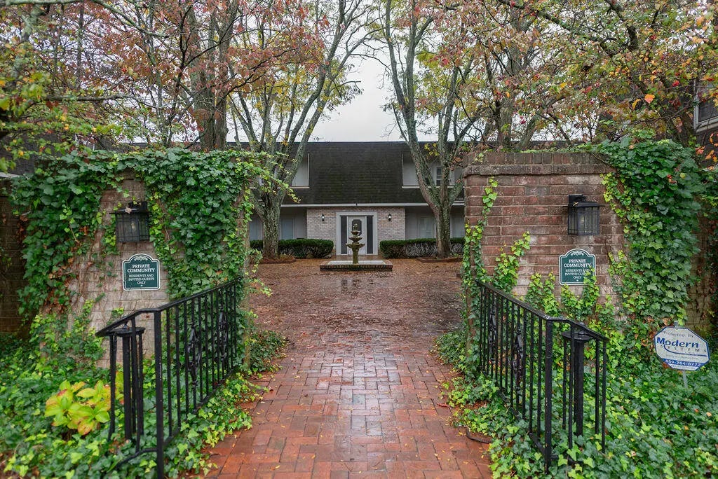 840 Malabu Drive 210, Lexington