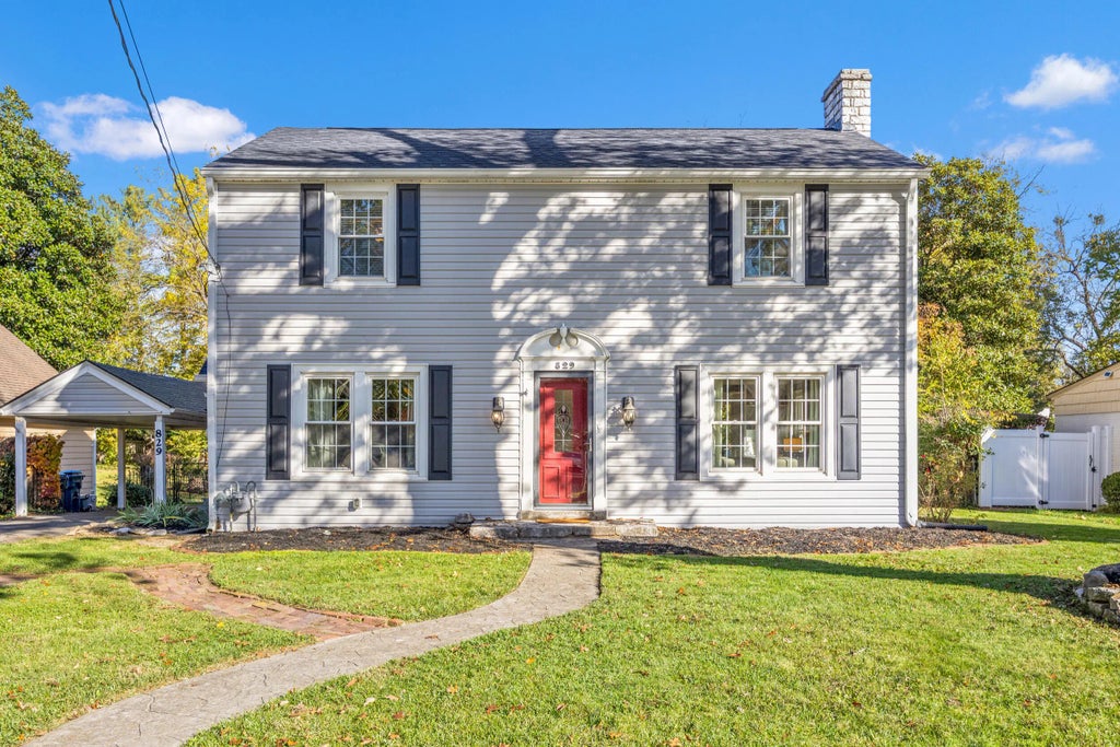 829 W Lexington Avenue, Danville